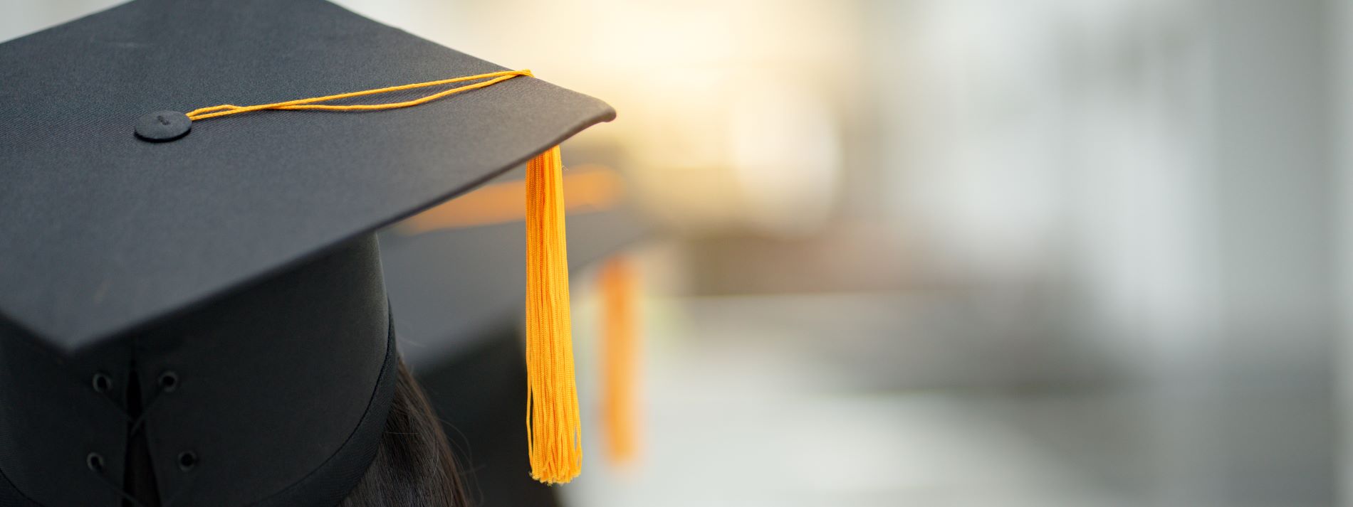 banner3 Birrete de graduación